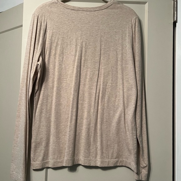 Lands End beige long sleeve tee - Picture 3 of 5